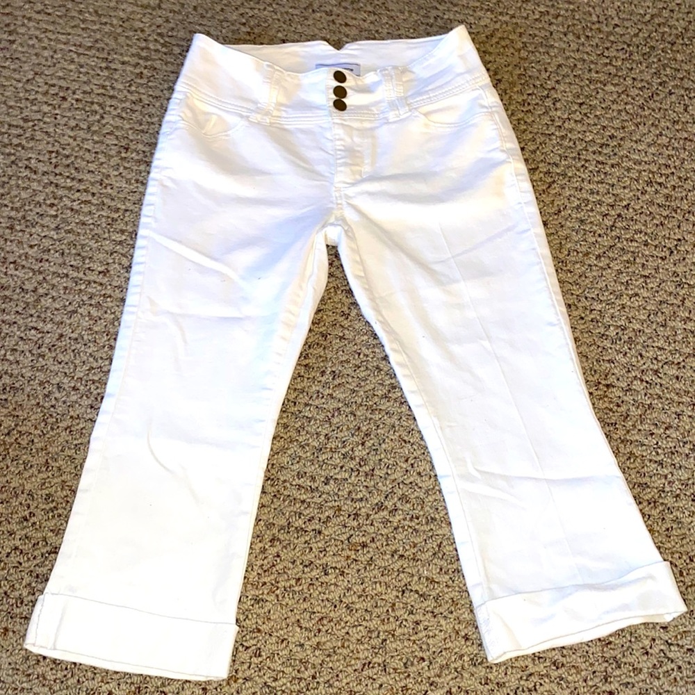 Liz Claiborne Capris White Jean